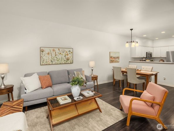 1800 NE 40th Street C1, Renton WA 98056