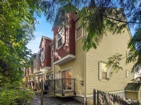 1800 NE 40th Street C1, Renton WA 98056