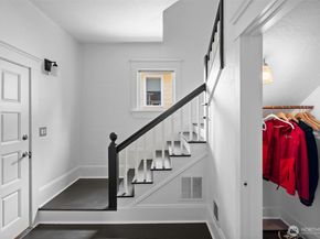2517 NW 67th Street, Seattle WA 98117