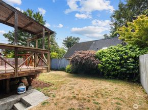 2517 NW 67th Street, Seattle WA 98117