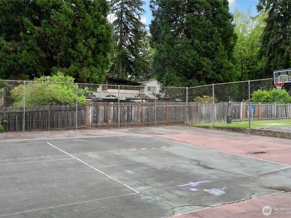 5628 SE 123rd Avenue, Bellevue WA 98006