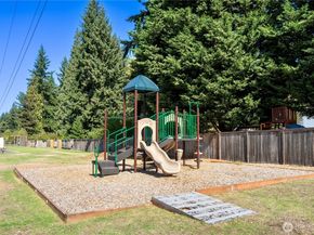 5628 SE 123rd Avenue, Bellevue WA 98006