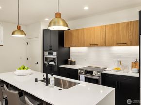 1721 NW 63rd Street, Seattle WA 98107