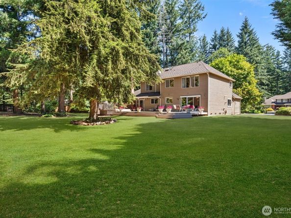 26008 SE 30th Street, Sammamish WA 98075