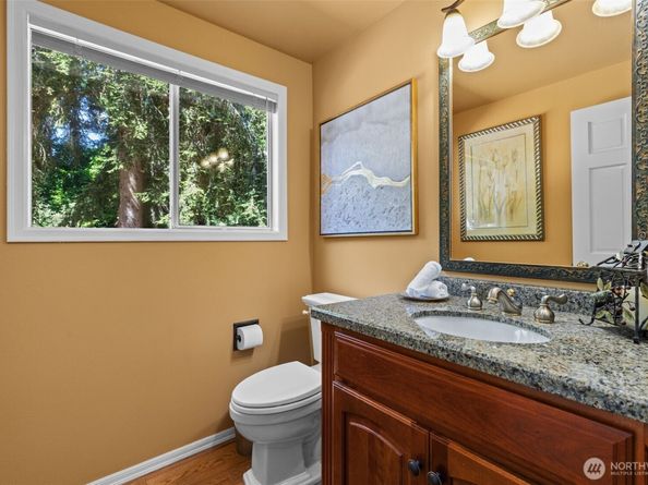 26008 SE 30th Street, Sammamish WA 98075