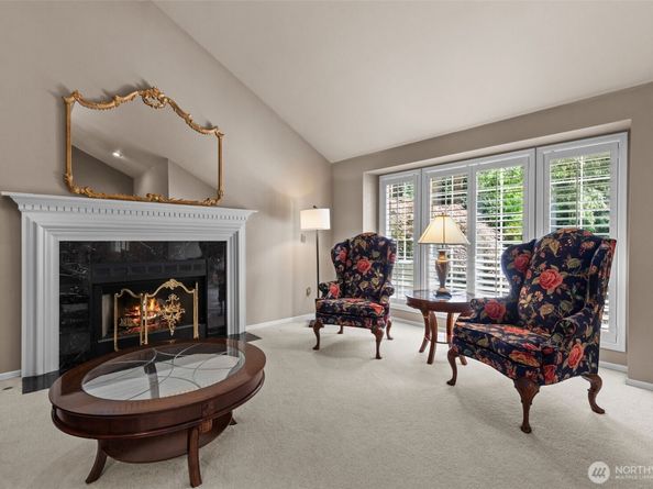 26008 SE 30th Street, Sammamish WA 98075