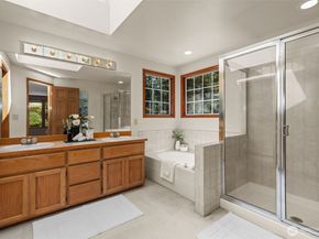 26008 SE 30th Street, Sammamish WA 98075