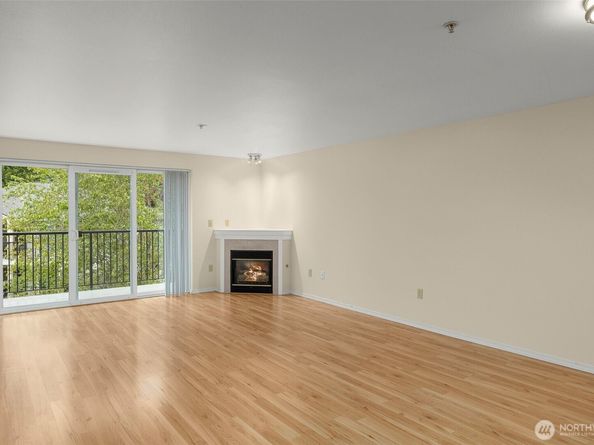 2001 120th Place SE 4304, Everett WA 98208