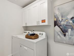 27018 30th Place S 32, Kent WA 98032