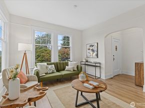 3252 13th Avenue W, Seattle WA 98119