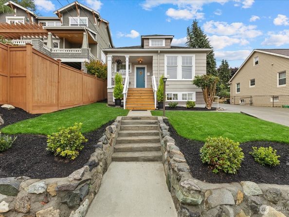 3252 13th Avenue W, Seattle WA 98119