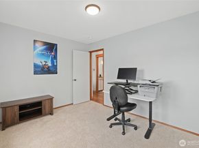 7270 E Raintree Lane, Port Orchard WA 98366