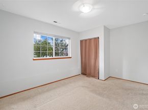 7270 E Raintree Lane, Port Orchard WA 98366