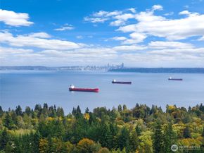 7270 E Raintree Lane, Port Orchard WA 98366