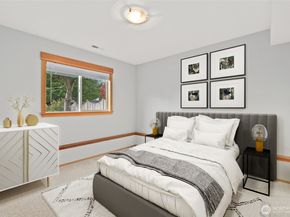7270 E Raintree Lane, Port Orchard WA 98366