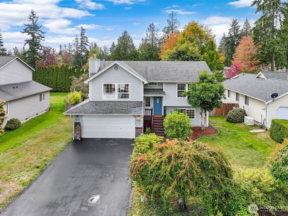 7270 E Raintree Lane, Port Orchard WA 98366