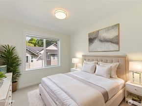 12722 D 35 Avenue NE, Seattle WA 98125