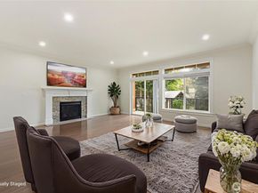 12722 D 35 Avenue NE, Seattle WA 98125