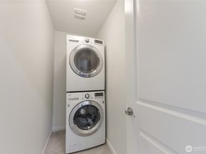 12722 D 35 Avenue NE, Seattle WA 98125