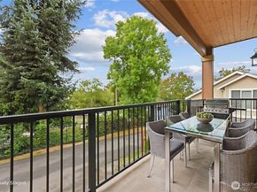 12722 D 35 Avenue NE, Seattle WA 98125