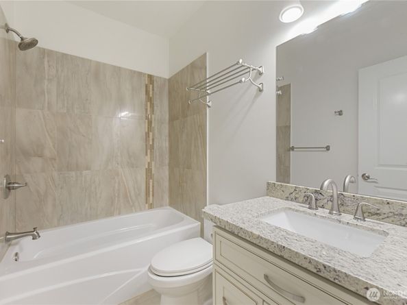 12722 D 35 Avenue NE, Seattle WA 98125