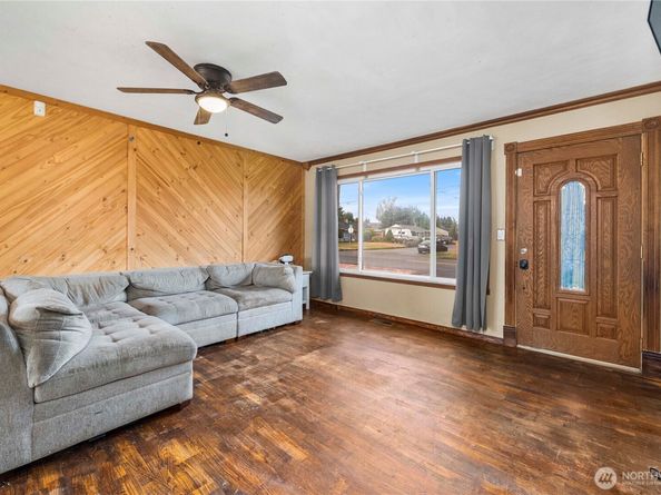 1610 M Street NE, Auburn WA 98002