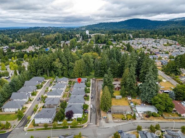 619 Graham Avenue NE, Renton WA 98059