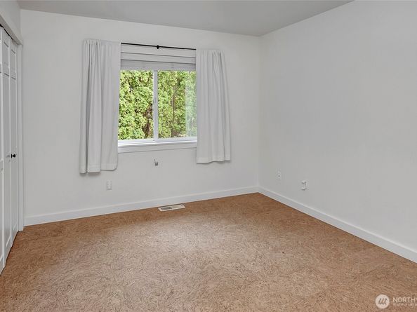 414 10th Street S, Kirkland WA 98033