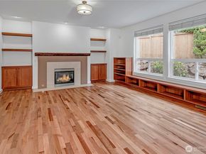 414 10th Street S, Kirkland WA 98033