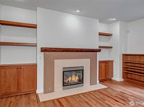 414 10th Street S, Kirkland WA 98033