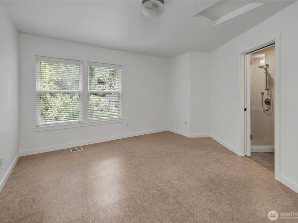 414 10th Street S, Kirkland WA 98033