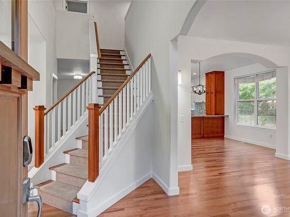 414 10th Street S, Kirkland WA 98033