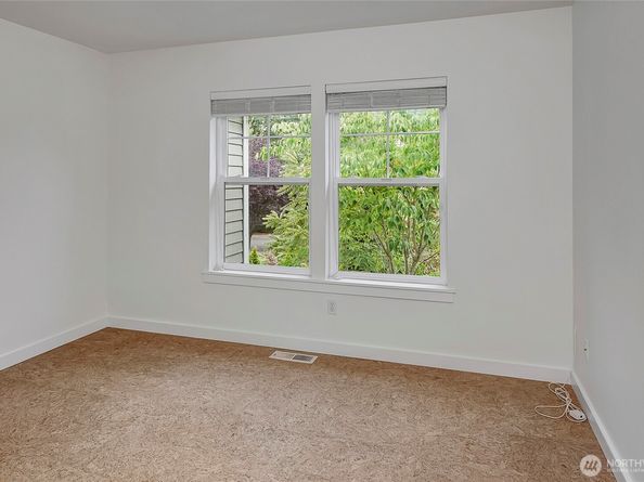 414 10th Street S, Kirkland WA 98033