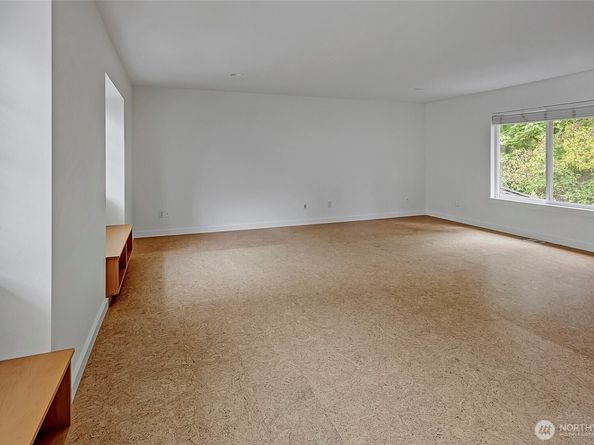 414 10th Street S, Kirkland WA 98033
