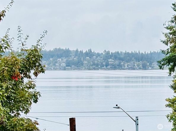 1228 113th Avenue SE, Lake Stevens WA 98258
