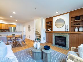 2502 N 50th Street 101, Seattle WA 98103