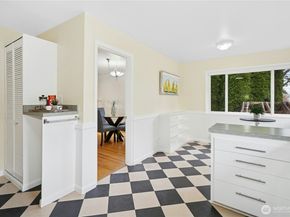 3849 NE 95th Street, Seattle WA 98115