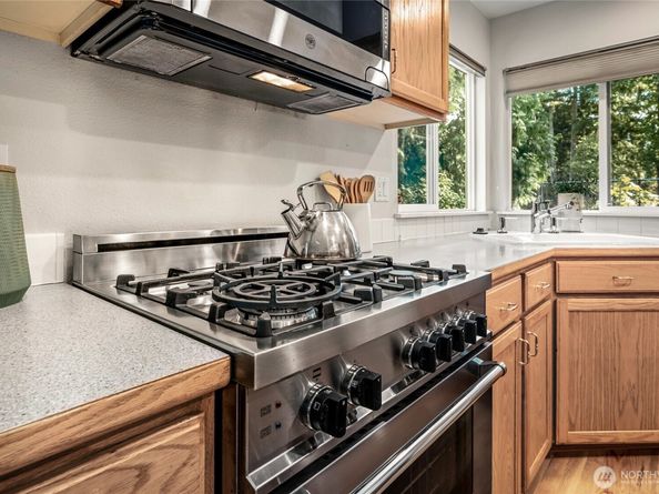 625 191st Street SW, Lynnwood WA 98036