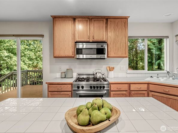 625 191st Street SW, Lynnwood WA 98036