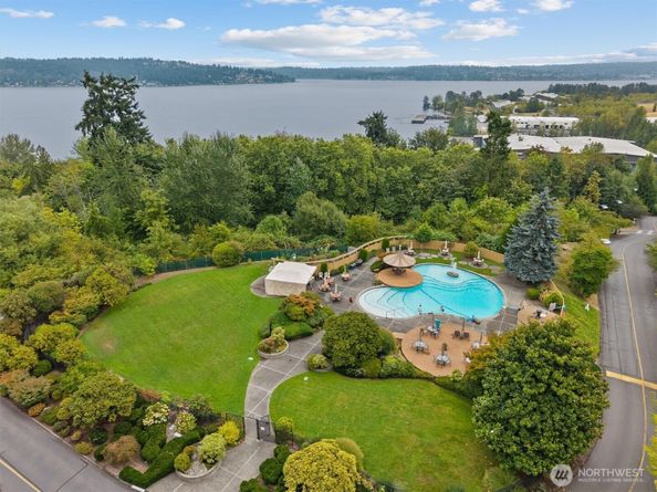 8005 Sand Point Way NE A31, Seattle WA 98115