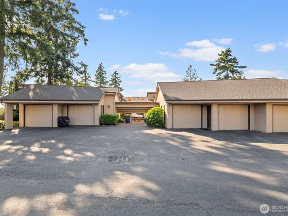 7920 53rd Avenue W D, Mukilteo WA 98275