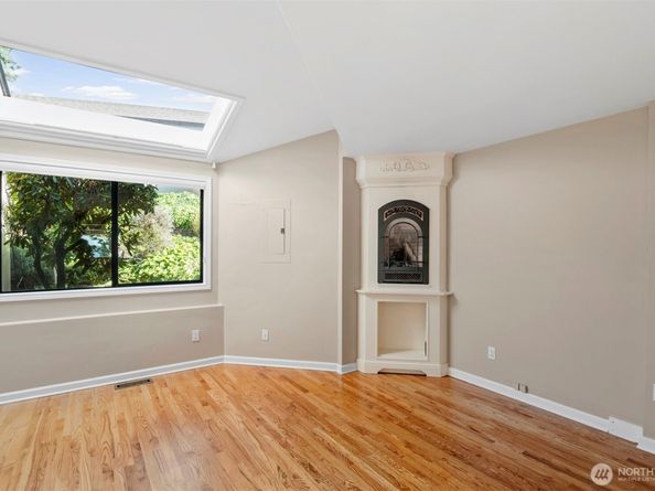 7920 53rd Avenue W D, Mukilteo WA 98275