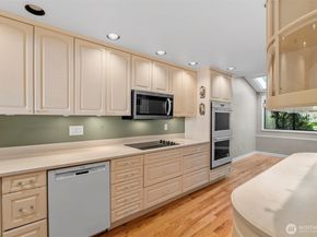 7920 53rd Avenue W D, Mukilteo WA 98275