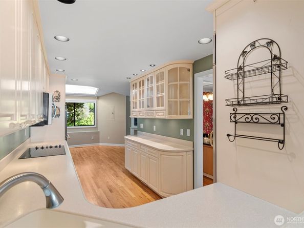 7920 53rd Avenue W D, Mukilteo WA 98275