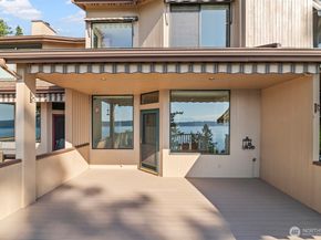 7920 53rd Avenue W D, Mukilteo WA 98275