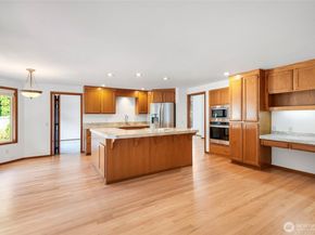 10104 33rd Avenue SE, Everett WA 98208