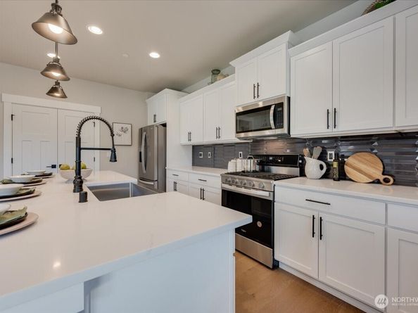 20914 99th Place S, Kent WA 98031