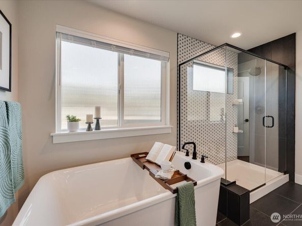 20914 99th Place S, Kent WA 98031