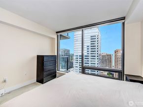 650 Bellevue Way NE 2406, Bellevue WA 98004