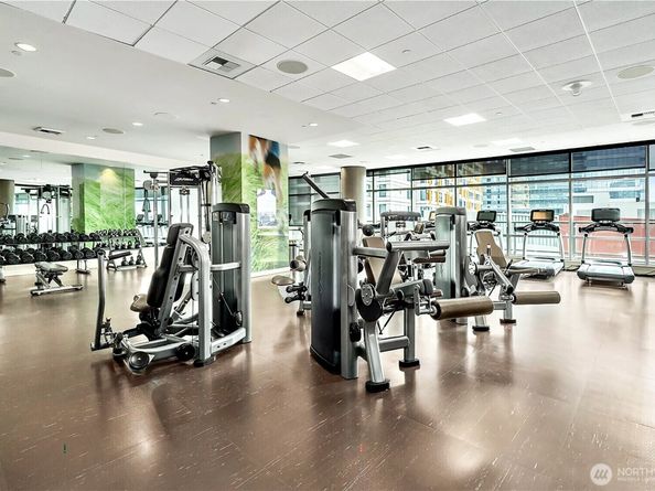 650 Bellevue Way NE 2406, Bellevue WA 98004